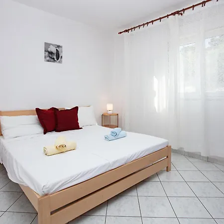 Apartments By The Sea Tisno, Murter - 4295 Exterior foto