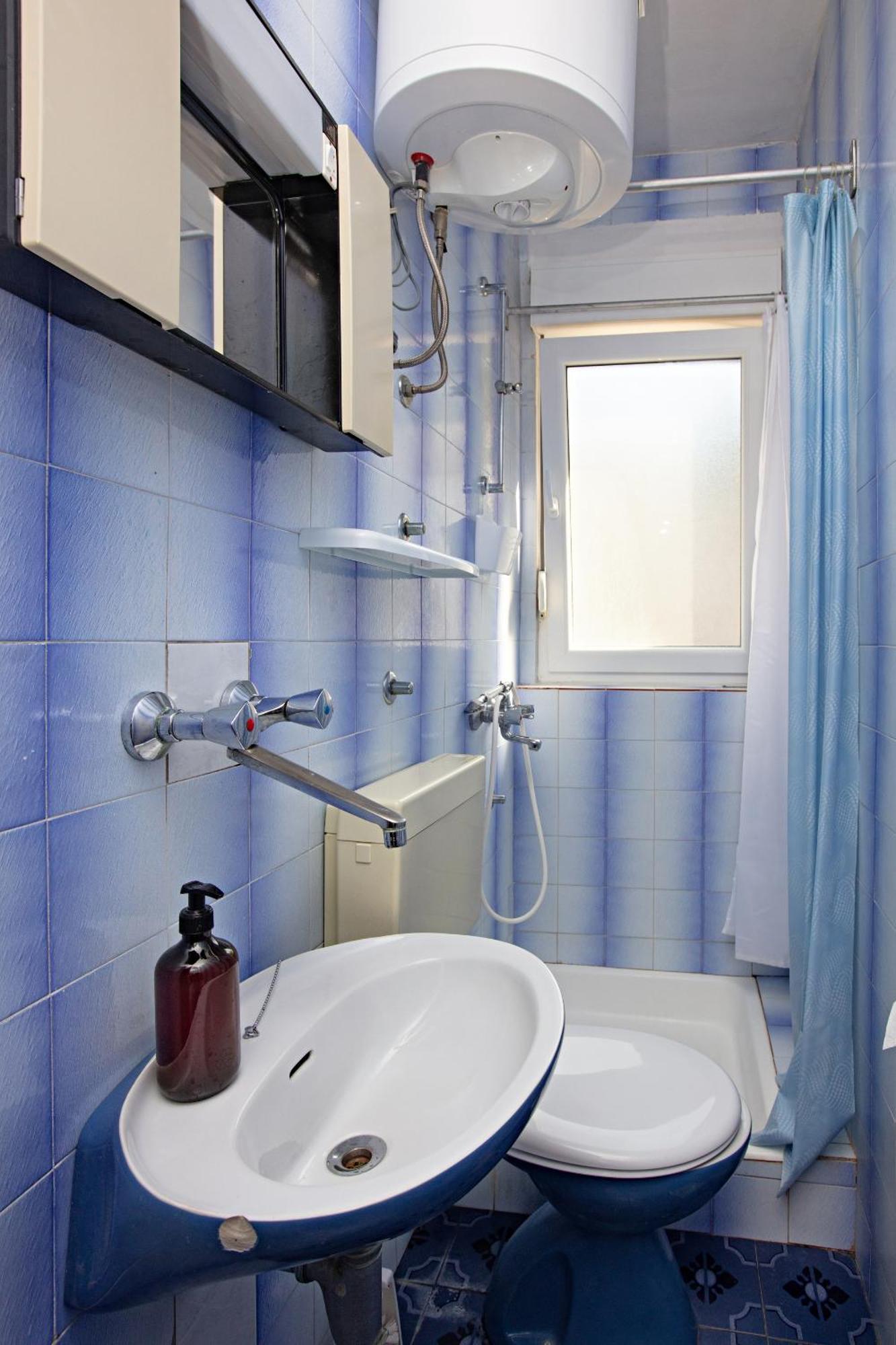 By The Sea Tisno, Murter - 4295 Apartment *